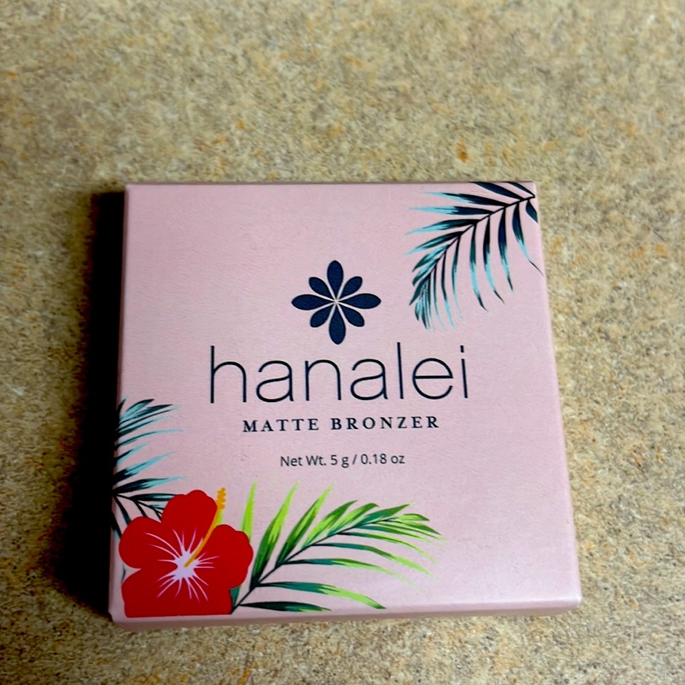 hanalei Matte Bronzer